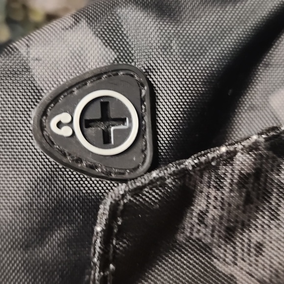 Mulit-Functional Sling Backpack - Picture 16 of 16